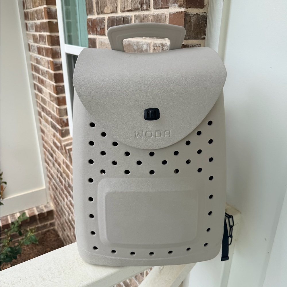 WODA Light Gray Perforated Backpack